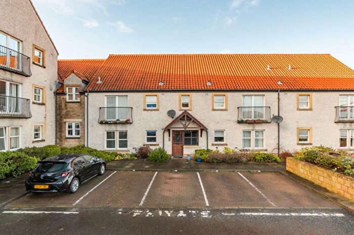 2 Bedroom Flat For Sale In / Shore Road, South Queensferry, EH30