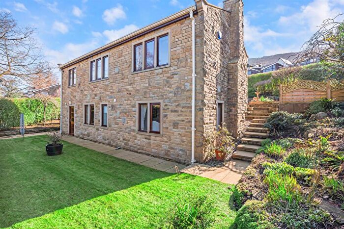 4 Bedroom Detached House For Sale In Constable Road, Ilkley, LS29