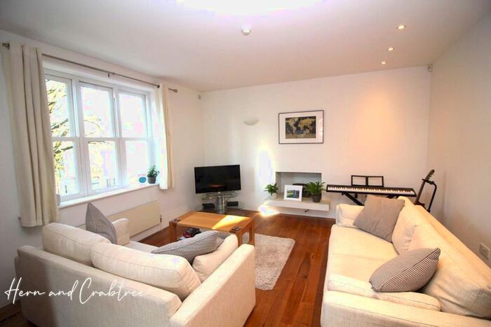 2 Bedroom Flat To Rent In Conway Road, Pontcanna, Cardiff CF11
