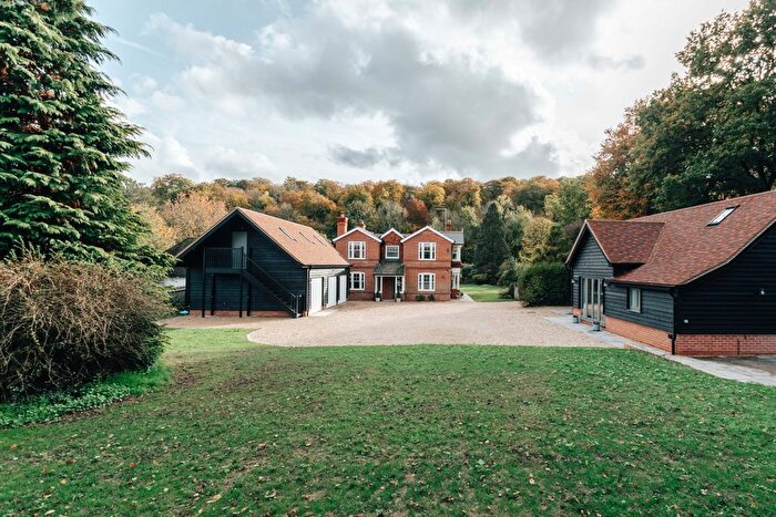 8 Bedroom Detached House For Sale In Harpsden, Henley-On-Thames, RG9