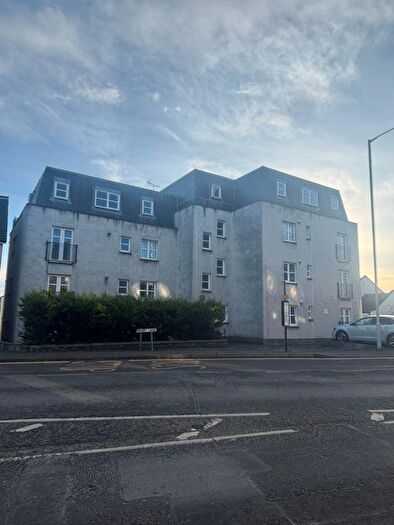 2 Bedroom Flat To Rent In Priory Court, Priory Lane, Dunfermline, KY12