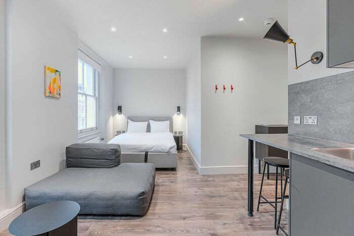 1 Bedroom Flat To Rent In Clanricarde Gardens, London, W2