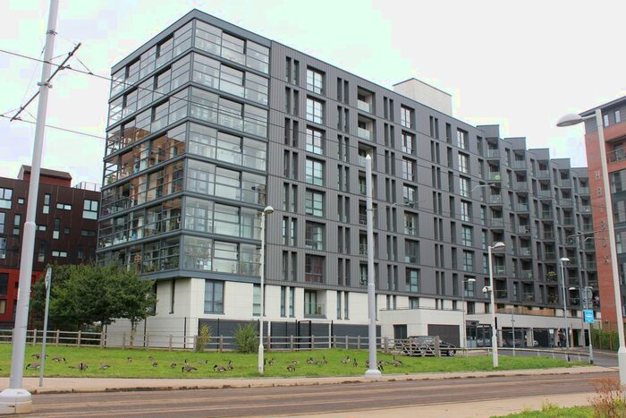 1 Bedroom Flat To Rent In Milliners Wharf, Munday St, New Islington, Manchester, M4