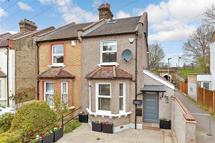 3 Bedroom Semi Detached House For Sale In Thayers Farm Road, Beckenham, Kent, BR3