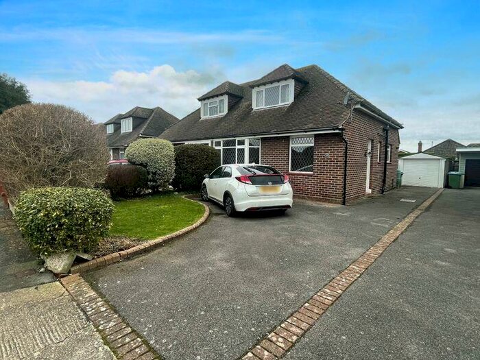 3 Bedroom Semi-Detached House To Rent In Martin Avenue, Fareham, PO14