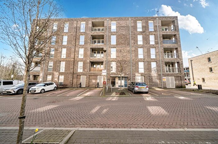 2 Bedroom Flat For Sale In Armstrong Road, Littlemore, Oxford, OX4