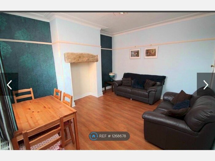 3 Bedroom End Of Terrace House To Rent In Whingate Avenue, Leeds LS12