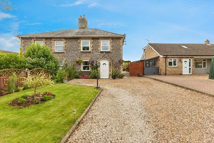4 Bedroom Semi-Detached House For Sale In Griston Road, Watton, Thetford, Norfolk, IP25