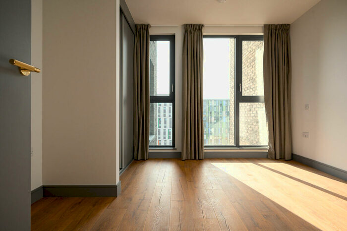 2 Bedroom Flat To Rent In The Gessner, Watermead Way, London, N17