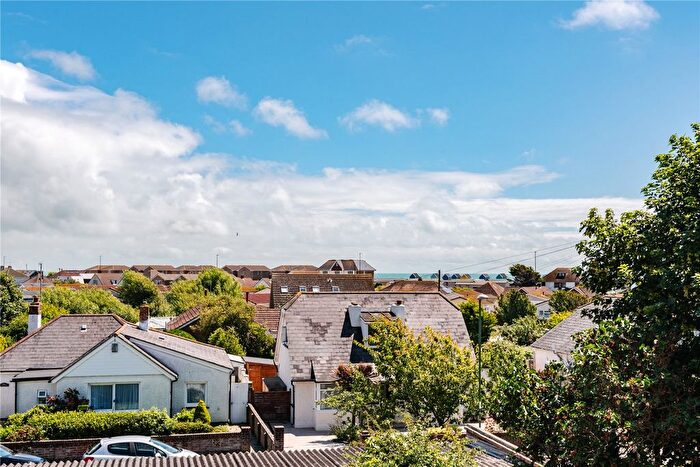 2 Bedroom Flat For Sale In Sandringham Court, Old Salts Farm Road, Lancing, West Sussex, BN15