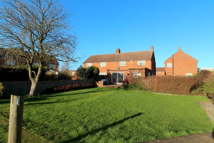 3 Bedroom Semi-Detached House For Sale In Cranfield Road, Astwood, Newport Pagnell, MK16