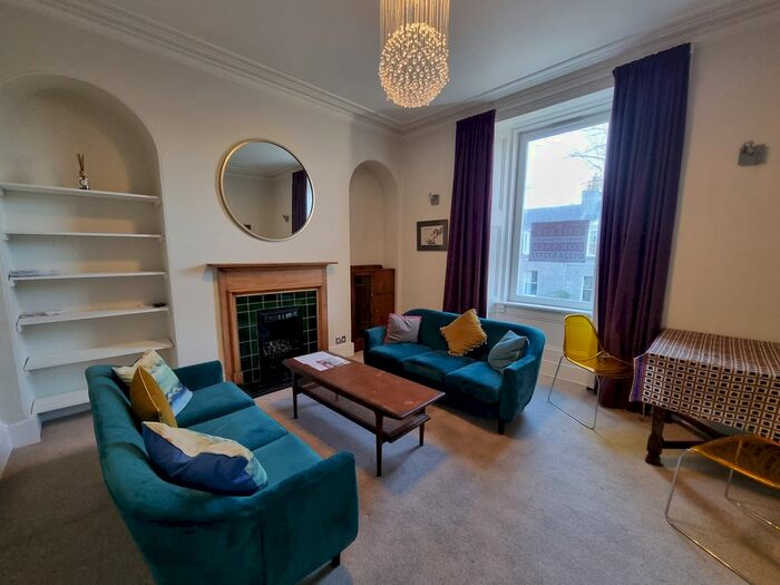 2 Bedroom Flat To Rent In Watson Street, Rosemount, Aberdeen, AB25