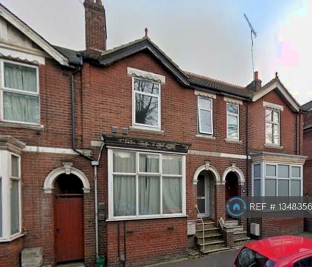 4 Bedroom Terraced House To Rent In Mersea Road, Colchester, CO2