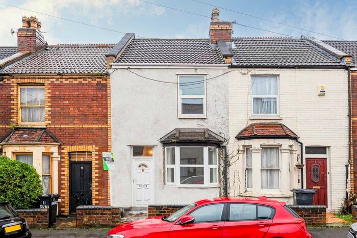 4 Bedroom Terraced House To Rent In Dunkirk Road, Fishponds, Bristol, BS16