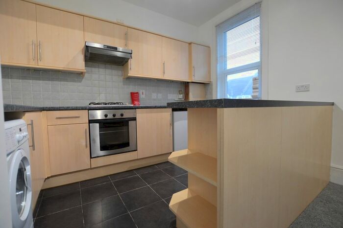 1 Bedroom Flat To Rent In Farquharson Road, Croydon, CR0