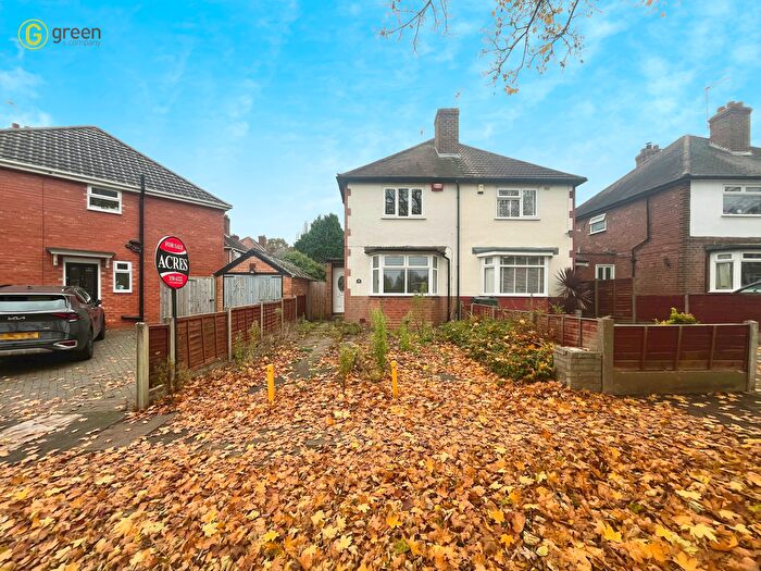 2 Bedroom Semi-Detached House For Sale In Foden Road, Great Barr, Birmingham, B42