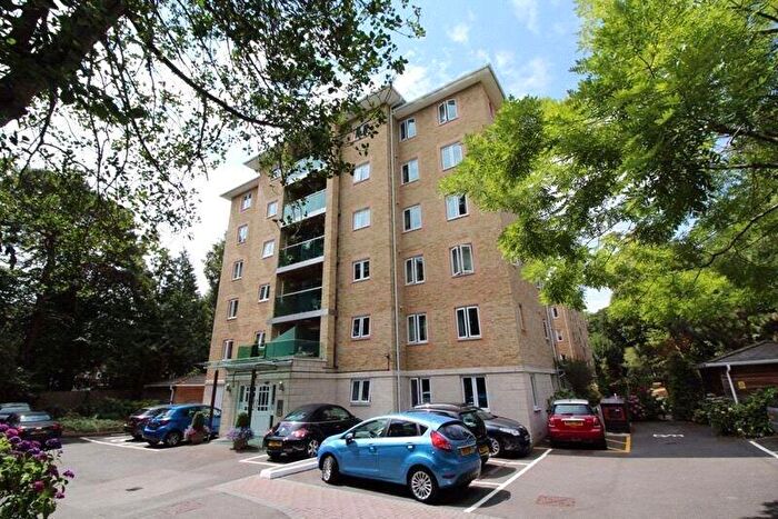 1 Bedroom Retirement Property For Sale In The Avenue, Poole, Dorset, BH13