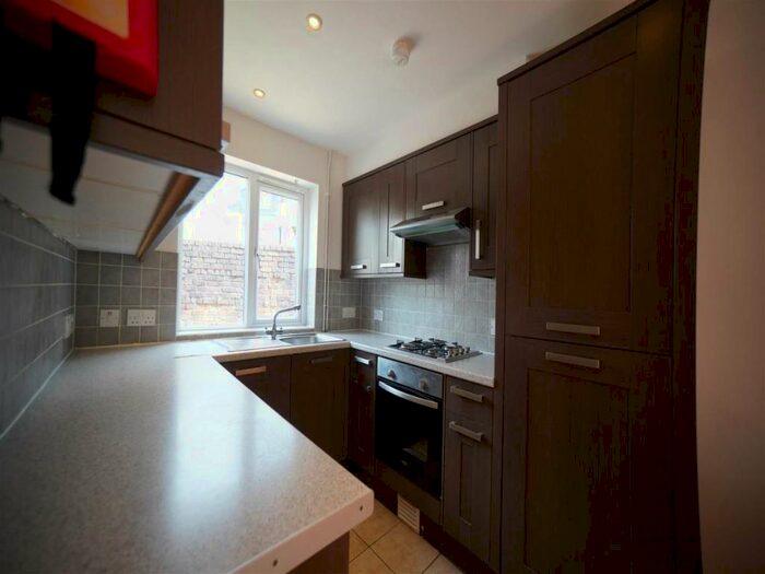 4 Bedroom House To Rent In Pen-Y-Wain Lane, Cardiff, CF24