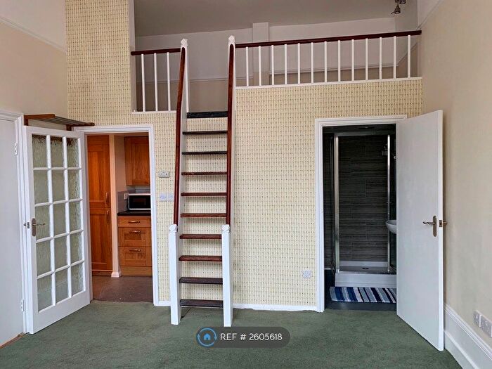 Studio To Rent In Bulwer Road, Leytonstone, E11