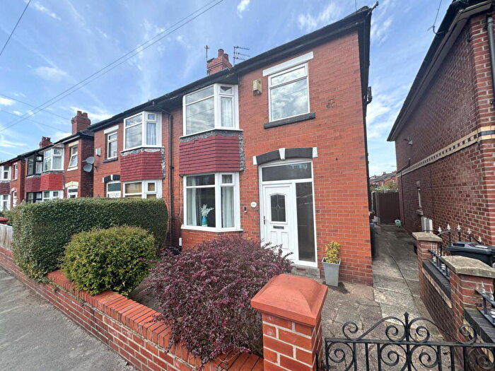 3 Bedroom Semi-Detached House For Sale In Sherbourne Road, Cheadle Heath, SK3