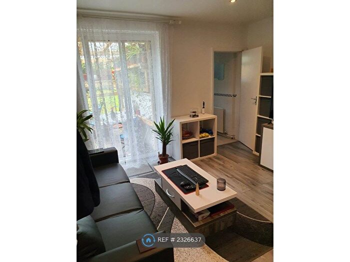 1 Bedroom Flat To Rent In Kingsley Road, Harrow, HA2