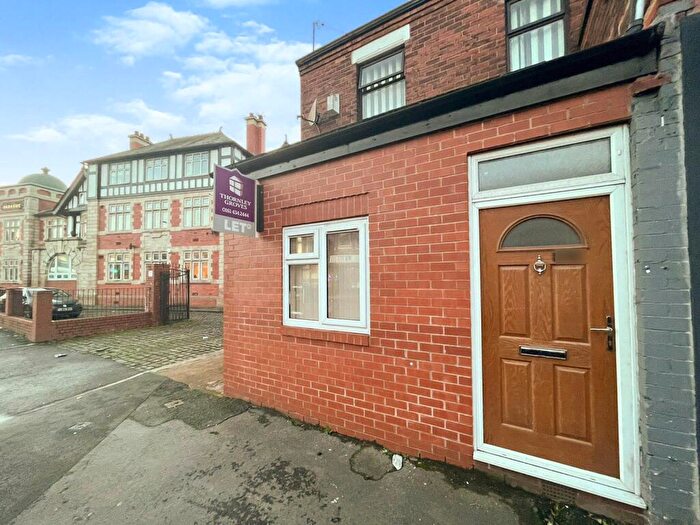 2 Bedroom Flat To Rent In Lloyd Street South, Manchester, Greater Manchester, M14