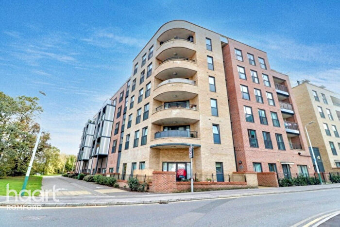 1 Bedroom Apartment For Sale In Pulse Court, Romford, RM7