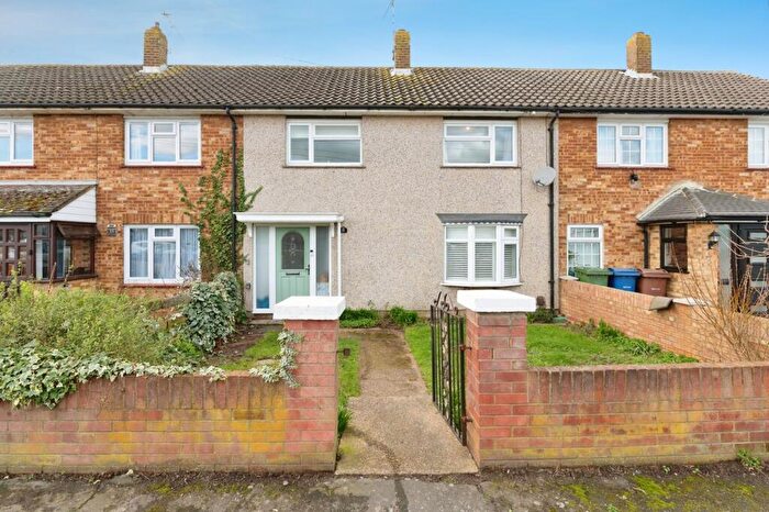 3 Bedroom Terraced House For Sale In St. Marys Road, Grays, Essex, RM16