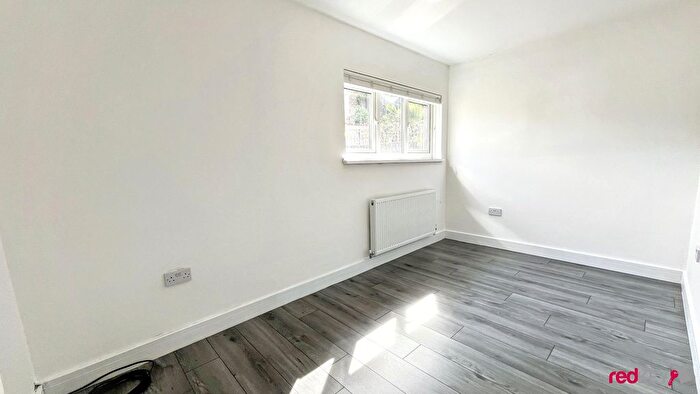 1 Bedroom Detached House To Rent In Scard Street, Newport, NP20