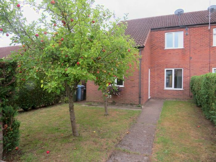4 Bedroom End Of Terrace House To Rent In Sherwin Walk, Retford, DN22
