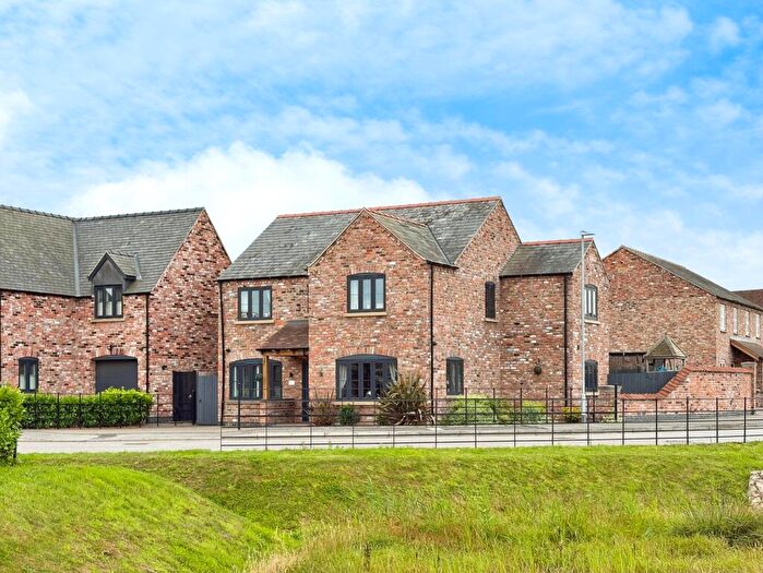 4 Bedroom Detached House For Sale In Oakfield Road, Skellingthorpe, LN6