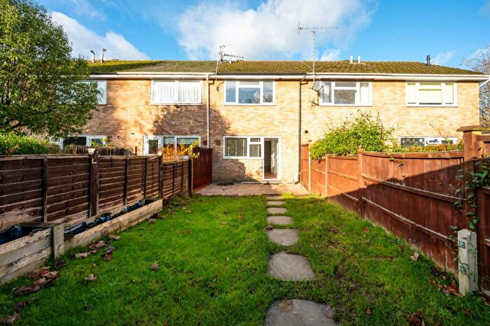 2 Bedroom Semi-Detached House To Rent In Woking, St Johns, Woking, GU21