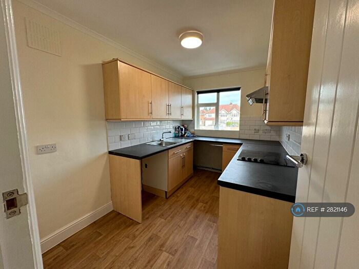 2 Bedroom Maisonette To Rent In Woodside Lane, Bexley, DA5