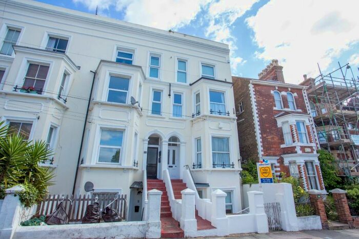 1 Bedroom Flat To Rent In Ellington Road, Ramsgate, CT11