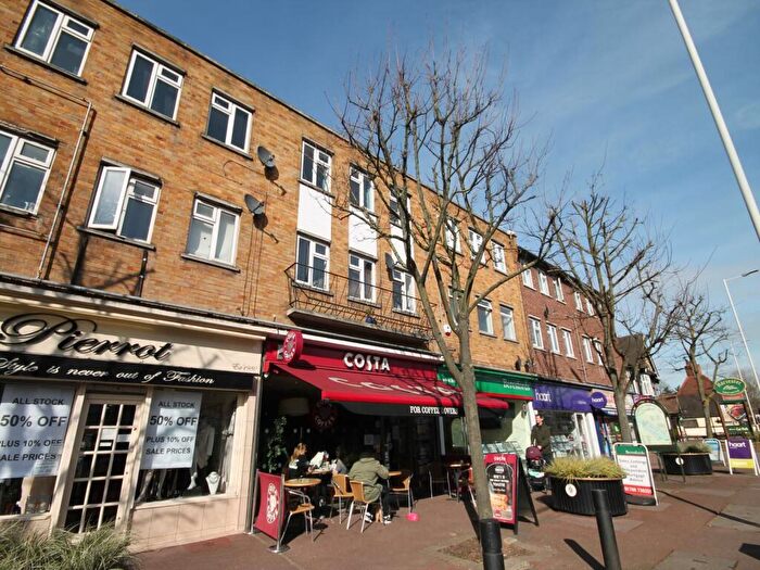 2 Bedroom Flat To Rent In B Main Road, Romford, RM2