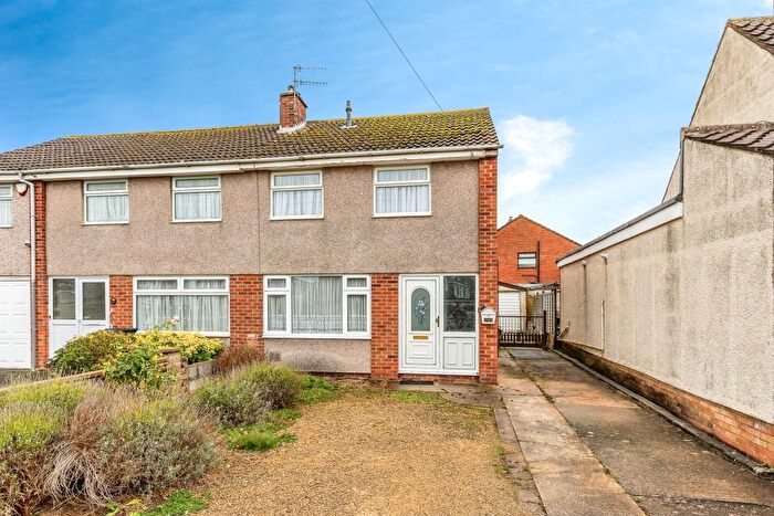 3 Bedroom Semi Detached House For Sale In Durville Road, Bristol, BS13