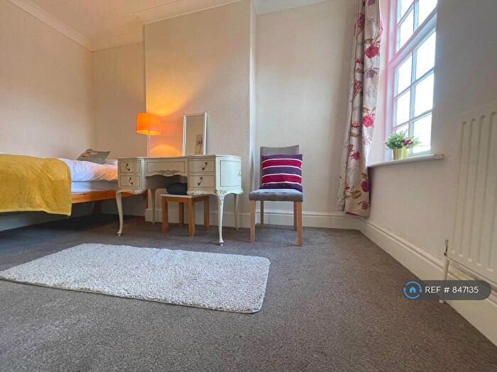 3 Bedroom End Of Terrace House To Rent In Grove End Road, Grantham, NG31