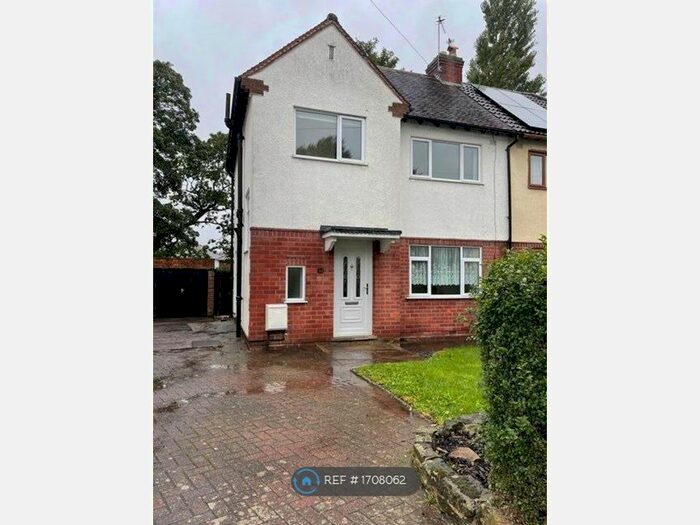 3 Bedroom Semi-Detached House To Rent In Mclean Road, Wolverhampton, WV10