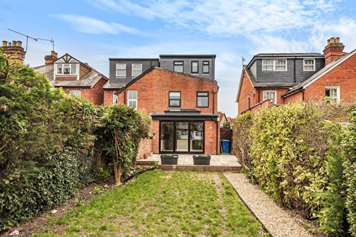 4 Bedroom Semi-Detached House To Rent In Maidenhead, Berkshire, SL6