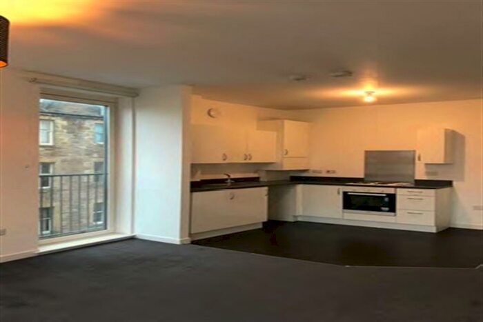 2 Bedroom Flat To Rent In Assembly Street, Edinburgh, EH6