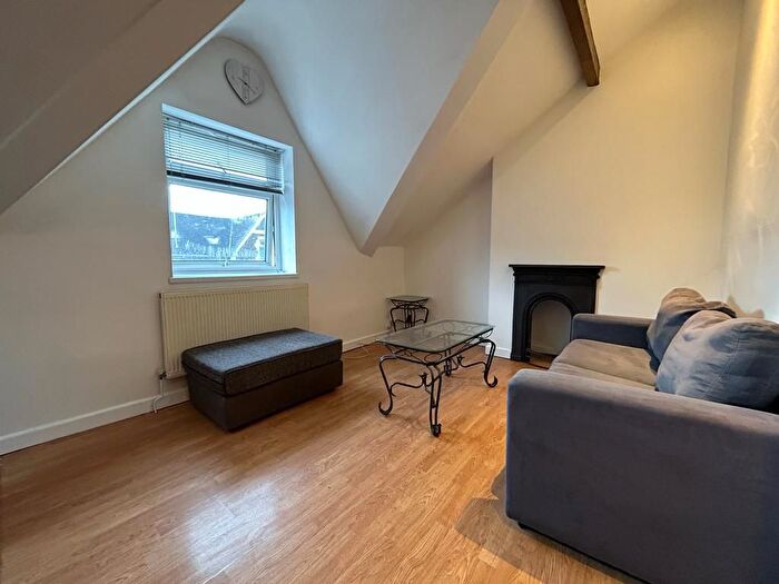 1 Bedroom Flat To Rent In Gordon Road, Cardiff, CF24