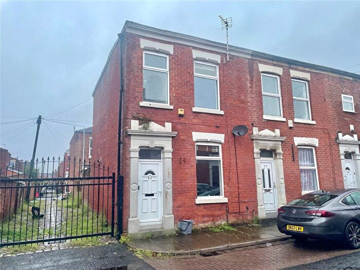 3 Bedroom End Of Terrace House For Sale In St. Davids Road, Preston, Lancashire, PR1