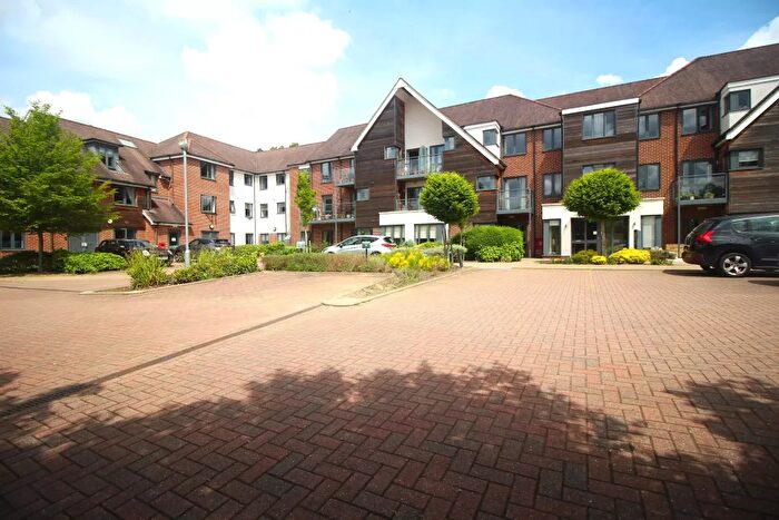 1 Bedroom Property To Rent In Mandeville Court, EN6