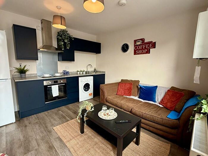 1 Bedroom Apartment To Rent In Trent Boulevard, West Bridgford, NG2