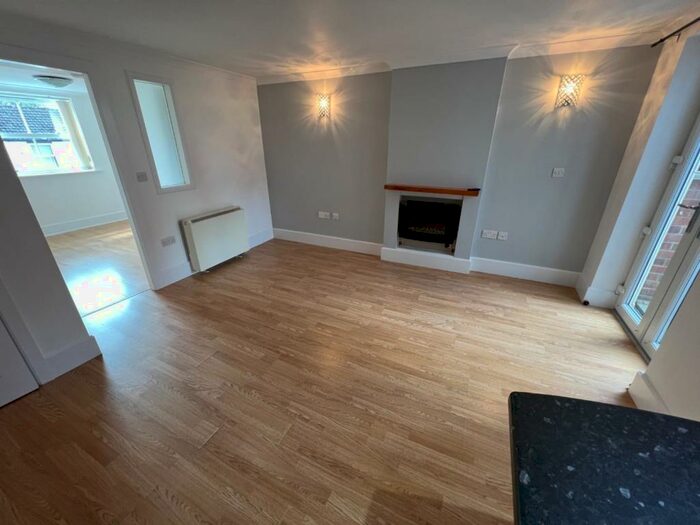 1 Bedroom Apartment To Rent In A Front StreetWitton Gilbert, DH7