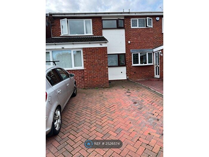 4 Bedroom Semi-Detached House To Rent In Dorchester Way, Coventry, CV2