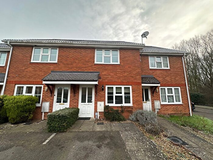 2 Bedroom Property To Rent In Peter Candler Way, Kennington, Ashford, TN24