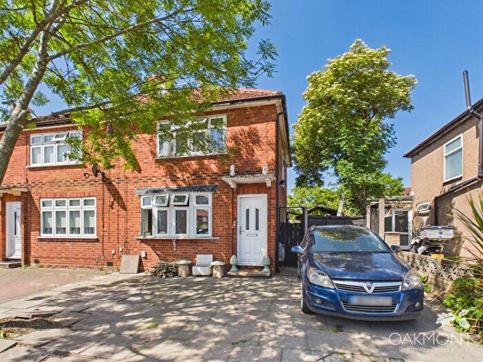 3 Bedroom Semi-Detached House For Sale In Waverley Crescent, Romford, RM3