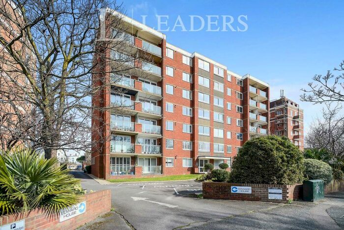 3 Bedroom Apartment To Rent In Edward House, New Church Road, BN3
