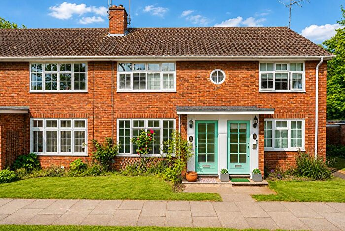 2 Bedroom Apartment To Rent In Westminster Court, St Albans, Herts, AL1